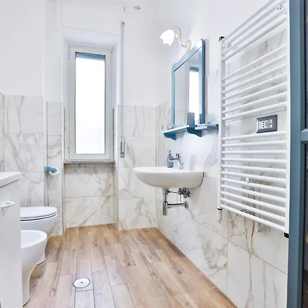 Guesthost - Casa Massimo