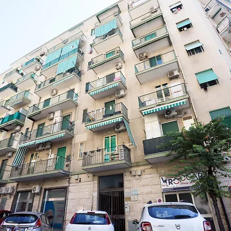 Apartman Guesthost - Casa Massimo Salerno