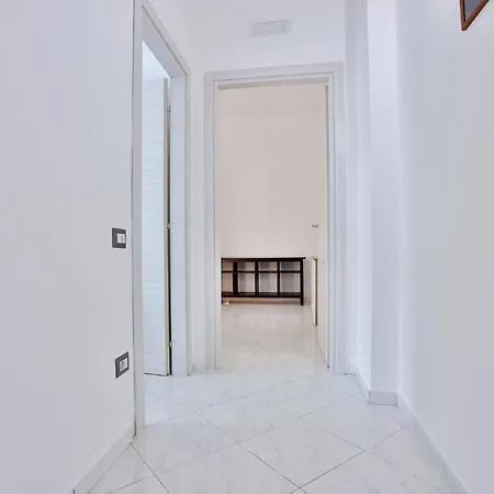 Guesthost - Casa Massimo Apartmán *